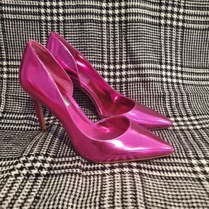 Metallic Pink INC International Concepts Pointy Toe Pumps. 4in heel. Size 8